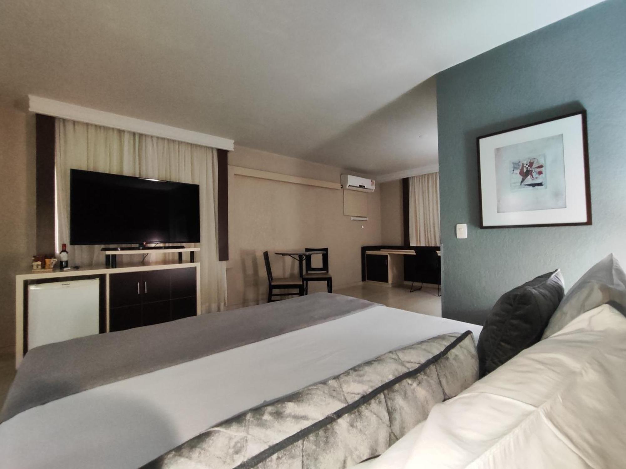 Hotel Metrópole Maringá Kültér fotó