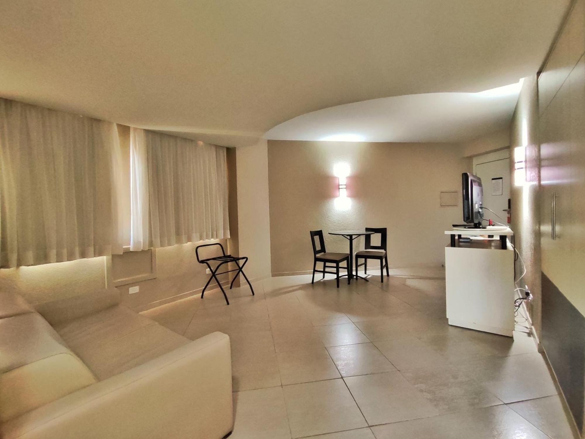 Hotel Metrópole Maringá Kültér fotó
