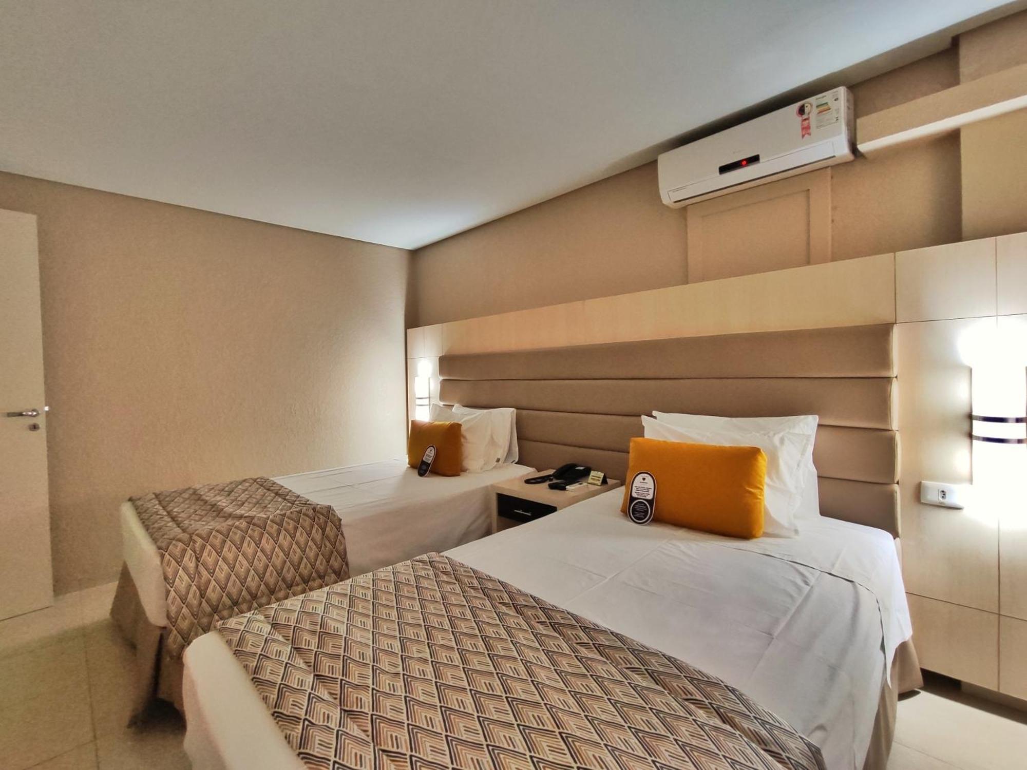 Hotel Metrópole Maringá Kültér fotó