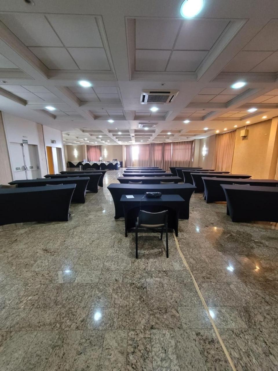 Hotel Metrópole Maringá Kültér fotó